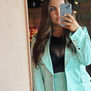 Meet your Posher, Erin